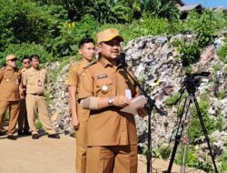 Bupati Pemalang Lantik Ratusan CPNS di Tengah Aroma Bau Sampah, Kenapa?