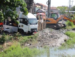 Dombo Sayung Dikeruk, Demak Bernapas Lega dari Rob