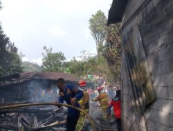Gerak Cepat Damkar Belik, Selamatkan Warga dari Amukan Si Jago Merah