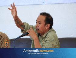 Heru Khundhimiarso, “Jangan Takut Kritik Pemerintah, Itu Hak Masyarakat!