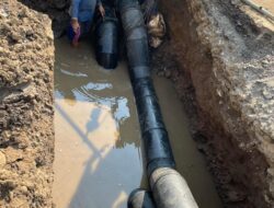 Proyek Drainase Provinsi Meminta Korban: Pipa Transmisi Tirta Mulia Pemalang Terpaksa Bergeser