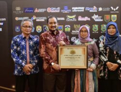 Bupati Pemalang Raih Satria Brand Award 2025, Bukti Komitmen Wujudkan Daerah Aman dan Pro Investasi