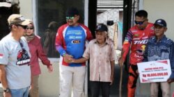 Bupati Pemalang Salurkan Bantuan Sosial Ke Warga Desa Penggarit