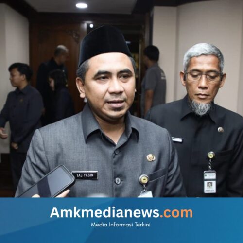 Jumat untuk ASN sebagai upaya memperkuat budaya serta mendorong ekonomi UMKM lokal.