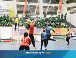 Smesh Semangat Hari Ibu: Anggota Persit Kodam IV/Diponegoro Unjuk Ketangkasan Voli