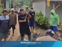 Sungai Comal Mengancam, Slamet Ramuji Pimpin Aksi “Benteng Darurat” di Desa Mojo