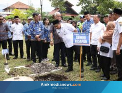 Cegah Jalan Rusak, Pemprov Jateng Massifkan Pembangunan Sumur Resapan Murah