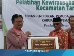 Sinergi Kampus dan Desa: Pemuda Kaligelang Digembleng Jadi Pebisnis Profesional