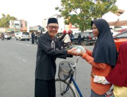 SH Terate Cabang Pemalang Berbagi Takjil di Citywalk Pemalang