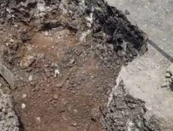 PDAM Tirta Mulia Gerak Cepat Perbaiki Kebocoran Pipa di Depan SMPN 1 Randudongkal