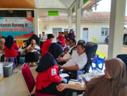 PMI Gelar Donor Darah di Pendopo Kecamatan Warungpring, Disambut Antusias Warga