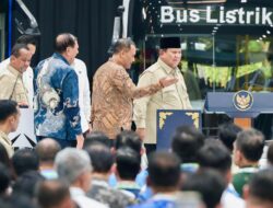 Resmikan Pabrik VKTR Magelang, Presiden Prabowo: Saatnya Borong Produk Lokal!