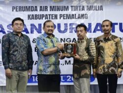 Penuh Haru, Tirta Mulia Pemalang Lepas Dua Sosok Direktur Berdedikasi
