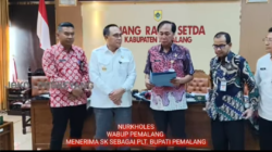 Nurkholes Terima SK Plt Bupati Pemalang, Pastikan Pemerintahan Tetap Berjalan