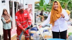 Pemkab Pemalang dan PLN Salurkan 200 Tangki Air Bersih untuk 30 Desa Terdampak Kekeringan