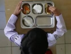 Dugaan Makanan MBG Tidak Layak Konsumsi, Sejumlah Sekolah di Simpur Tolak dan Kembalikan Paket Makanan
